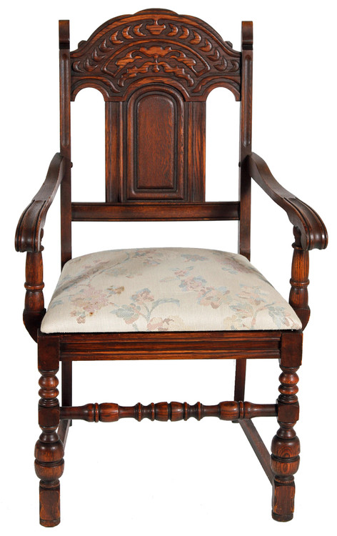 SOLD Set Of 6 Oak Heavily Carved Dining Chairs **REDUCED PRICE Image 1 - SOLD Set Of 6 Oak Heavily Carved Dining Chairs **REDUCED PRICE