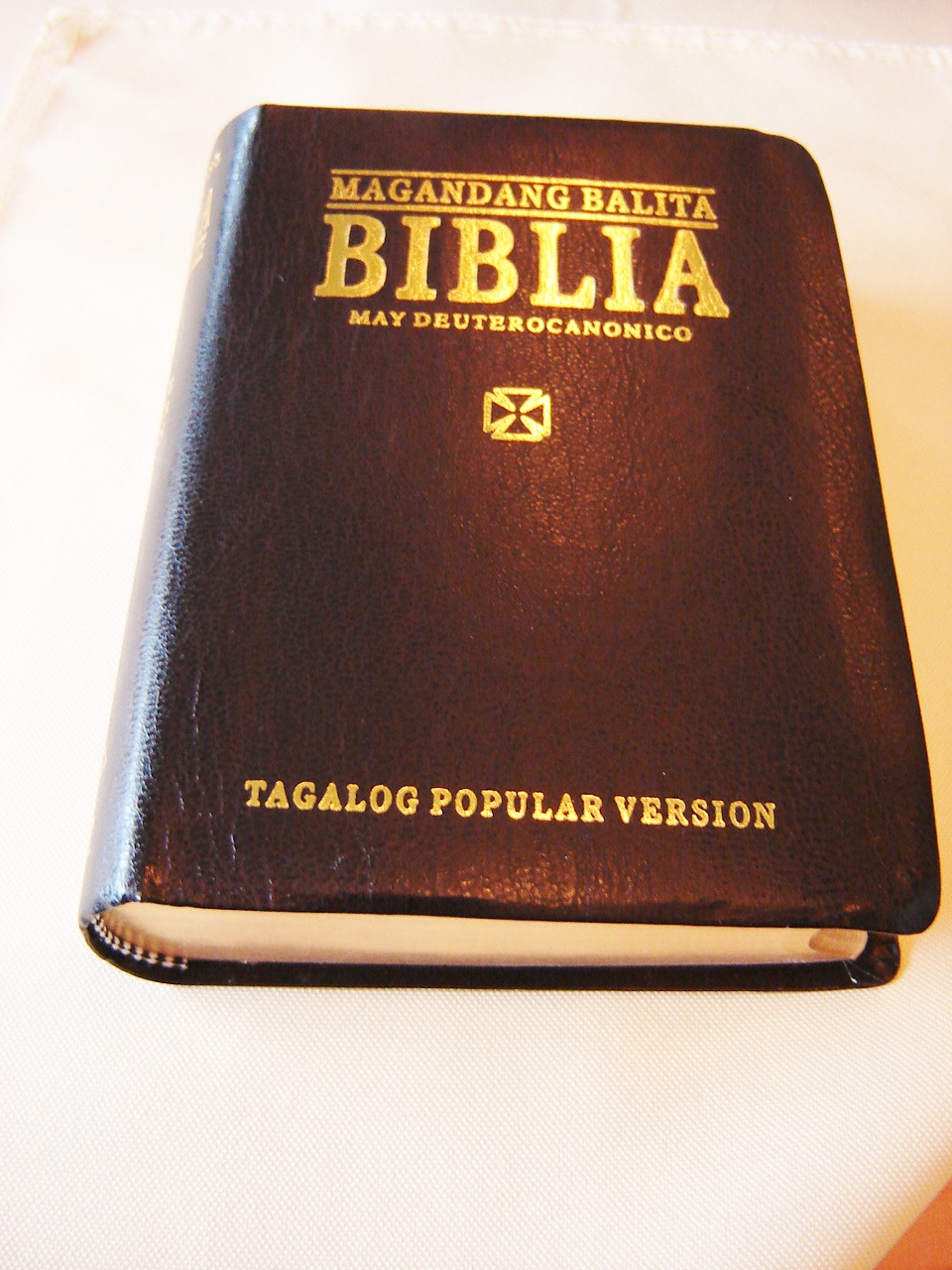 tagalog-topical-study-bible-tagalog-popular-version-bagong-tipan-ng-magandang-balita-biblia