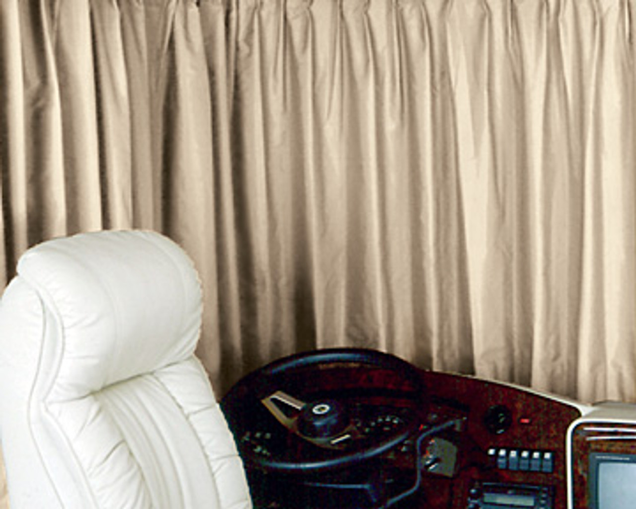 Custom RV Windshield Drapes, 151 to 170" total track length