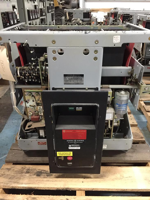 AKR-10D-100 GE 4000A EO/DO Air Circuit Breaker (No Trip) AKR-10D-100 GE 4000A EO/DO Air Circuit Breaker (No Trip)