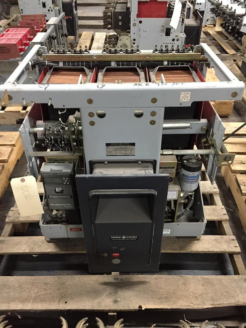 AKR-7D-100 GE 4000A EO/DO LSIG Air Circuit Breaker AKR-7D-100 GE 4000A EO/DO LSIG Air Circuit Breaker