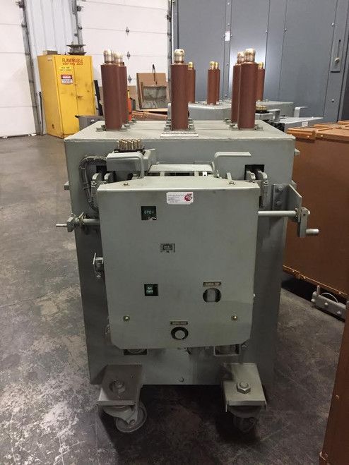 AM-13.8-500-5H GE Magne-Blast 1200A 15KV Air Circuit Breaker AM-13.8-500-5H GE Magne-Blast 1200A 15KV Air Circuit Breaker