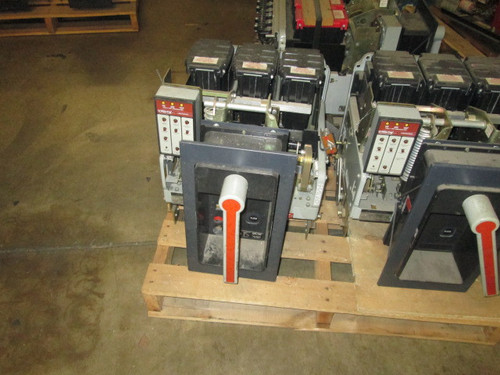 AKR-6D-30 GE 800A MO/DO LSIG Air Circuit Breaker AKR-6D-30 GE 800A MO/DO LSIG Air Circuit Breaker