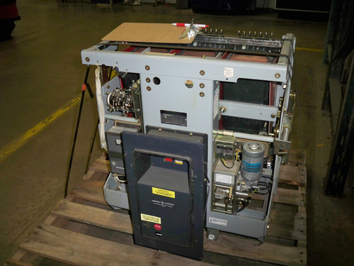 AKR-9D-75 GE 3200A EO/DO LSG Air Circuit Breaker AKR-9D-75 GE 3200A EO/DO LSG Air Circuit Breaker