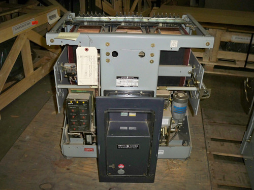 AKR-7F-75H GE 3200A EO/DO LSIG Air Circuit Breaker AKR-7F-75H GE 3200A EO/DO LSIG Air Circuit Breaker
