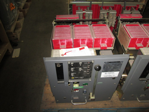 DS-416 Square D 1600A MO/DO 800A Cont. Current LIG Air Circuit Breaker DS-416 Square D 1600A MO/DO 800A Cont. Current LIG Air Circuit Breaker