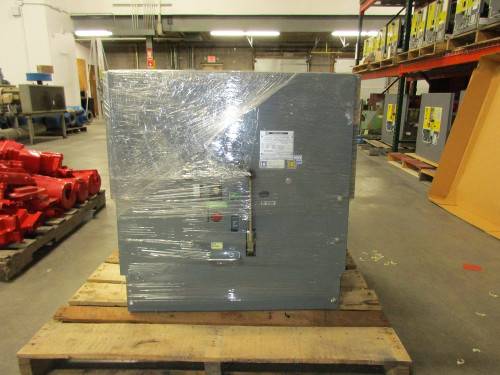 DS-840 Square D 4000A EO/DO LSI Air Circuit Breaker (Very Good Condition) DS-840 Square D 4000A EO/DO LSI Air Circuit Breaker (Very Good Condition)