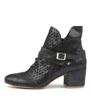 MIVERLYS Heeled Boots in Navy Crackle Leather