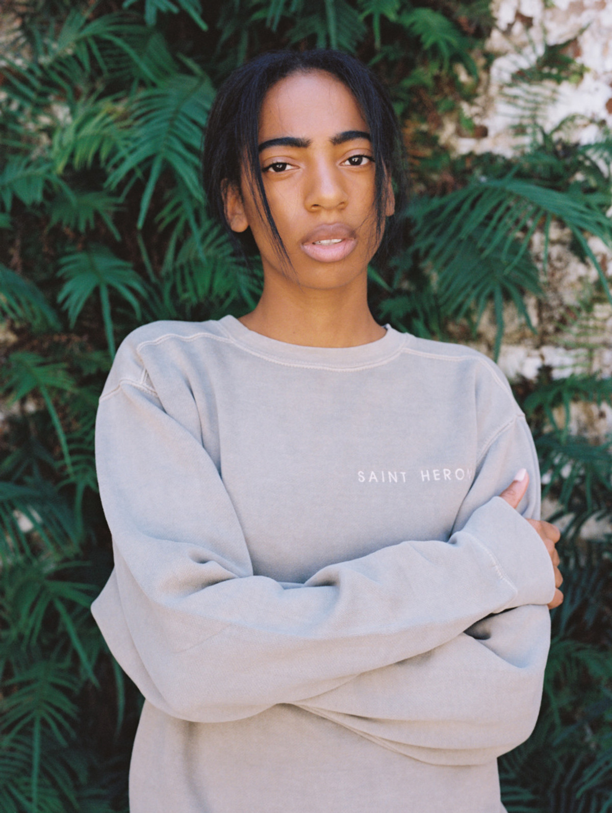 SAINT HERON UNISEX CREWNECK SWEATSHIRT - KHAKI/PINK