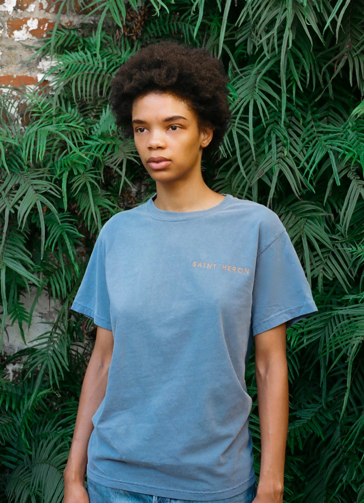 SAINT HERON UNISEX CREWNECK T-SHIRT - BLUE/YELLOW