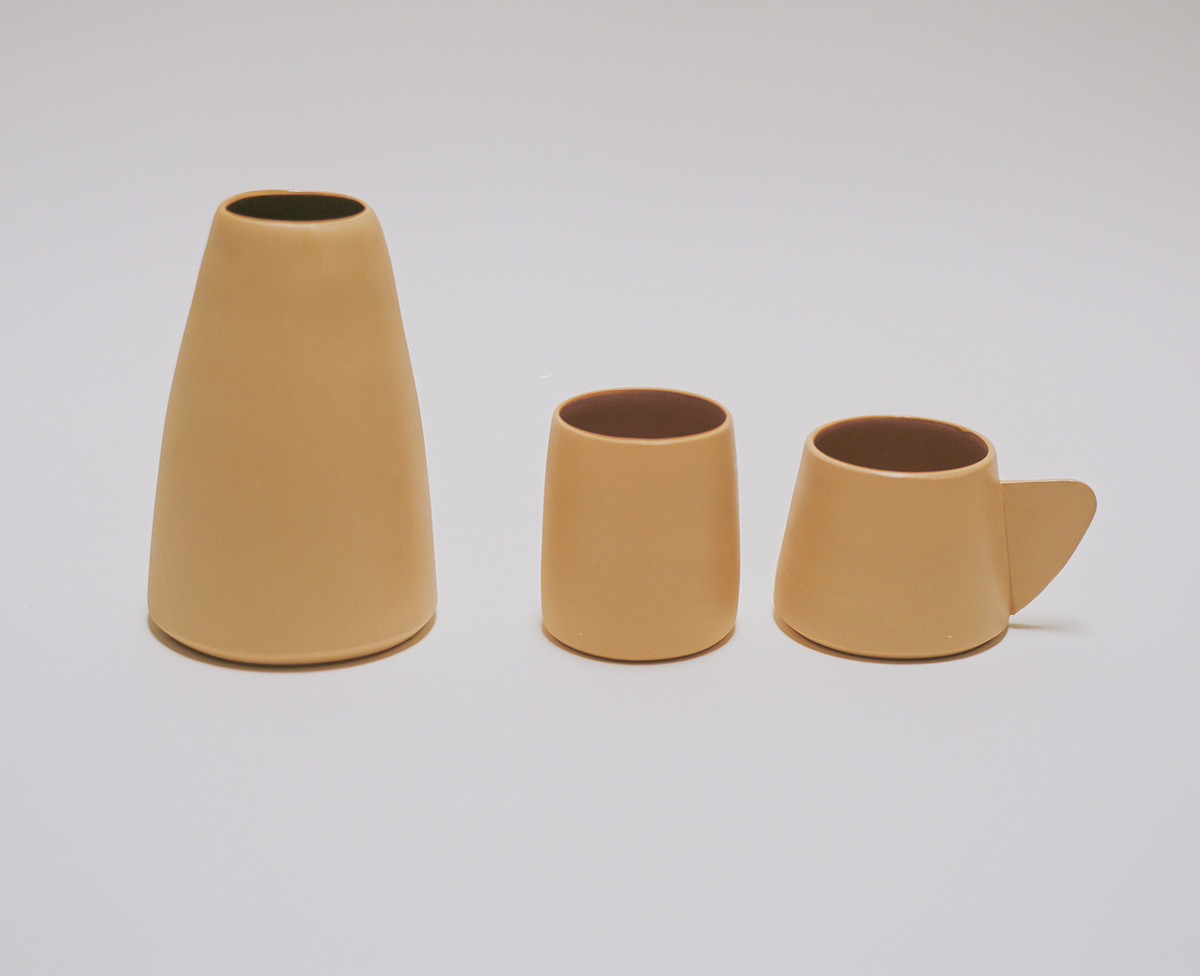 Saint Heron Ceramic Vase - Butterscotch