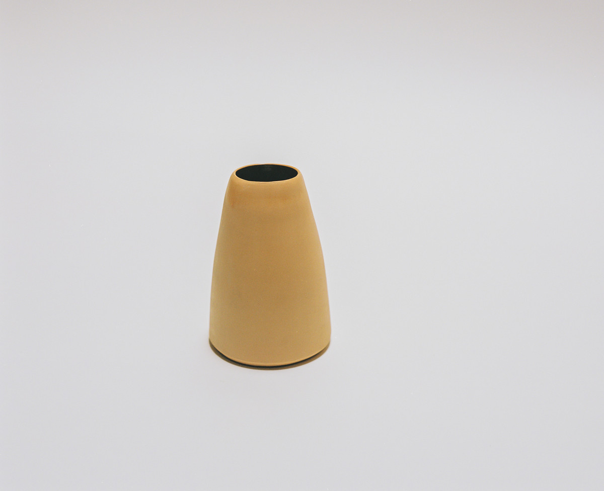 Saint Heron Ceramic Vase - Butterscotch
