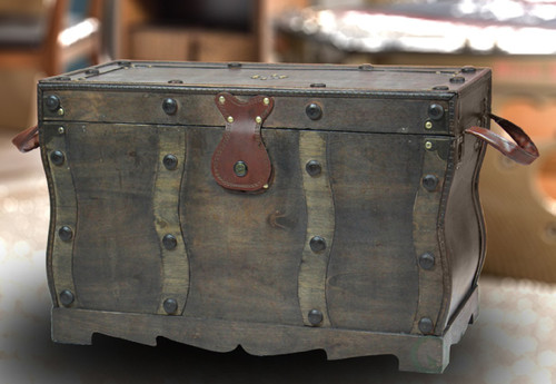 Antique Style Distressed Wooden Pirate Treasure Chest, Coffee Table Trunk