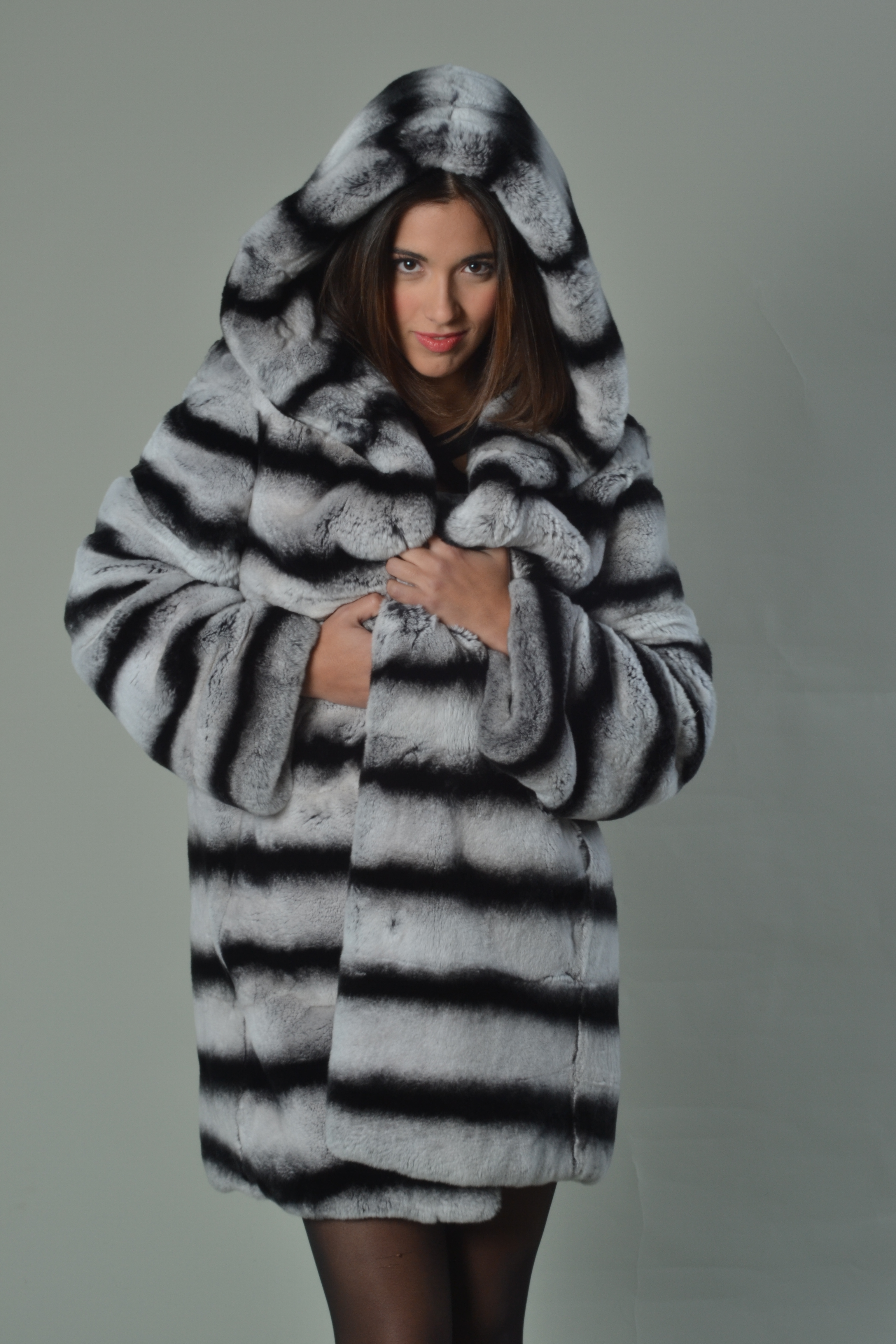 Rex Chinchilla Fur Coat Hooded Mid Hip Length Rex Chinchilla Fur Coat Hooded Mid Hip Length