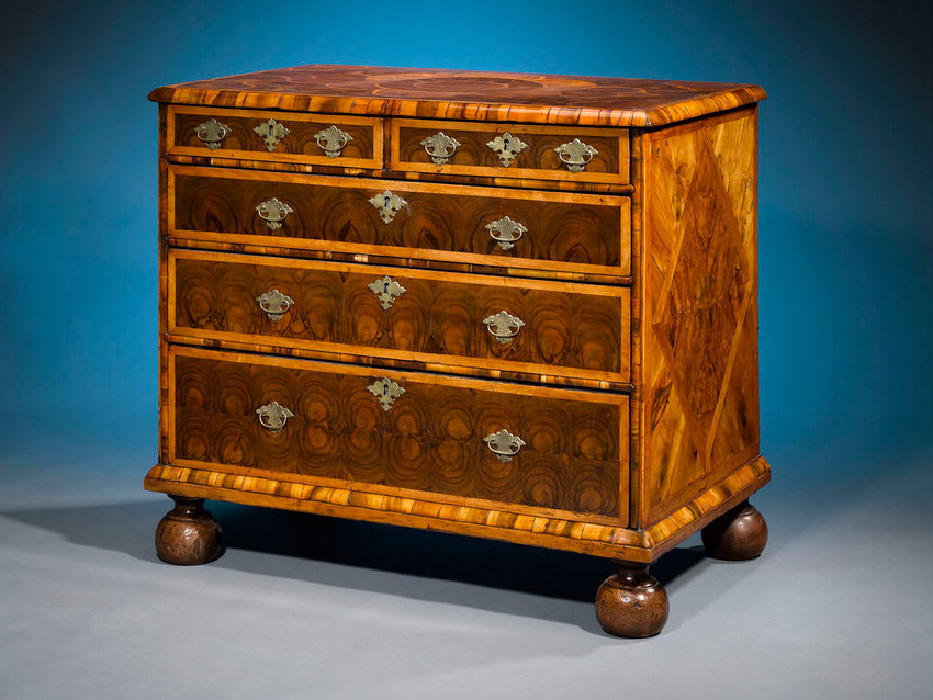 William & Mary Furniture: 1689 - 1725