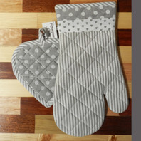 Grey Stripe & Hearts and Dots Set of 2 Oven Mitten & Pot Holder