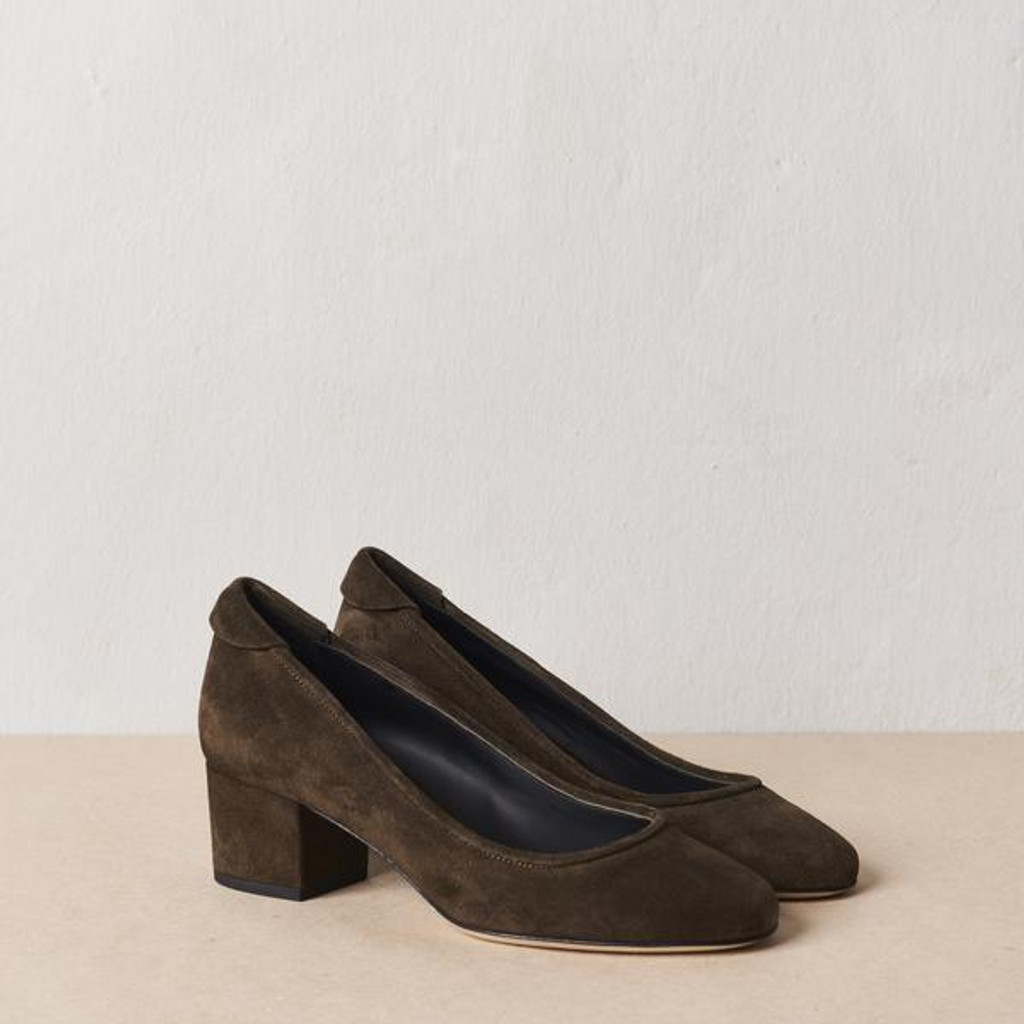 Olive Block Heel Pump