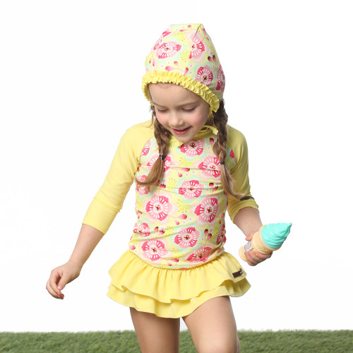 THREE-PIECE RASHGUARD SWIMSUIT - FLOWER CLUSTER