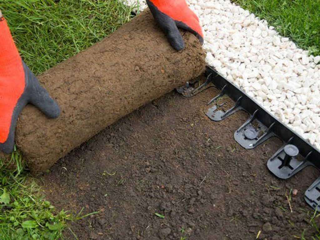 Turf edging