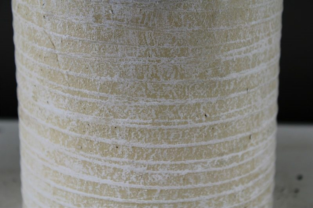 White ceramic pot