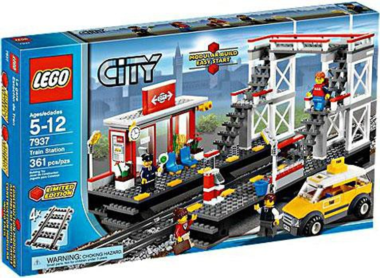 LEGO City Train Station Exclusive Set #7937
