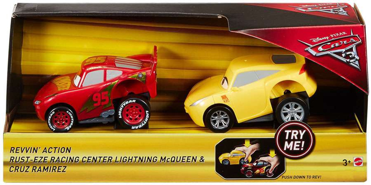 Disney Cars Cars 3 Revvin Action Rust-Eze Racing Center Lightning McQueen Cruz Ramirez Exclusive