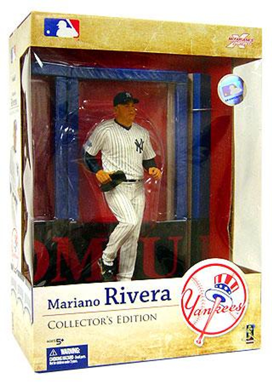 McFarlane Toys MLB New York Yankees Sports Picks Collector's Edition Mariano Rivera Action Figure