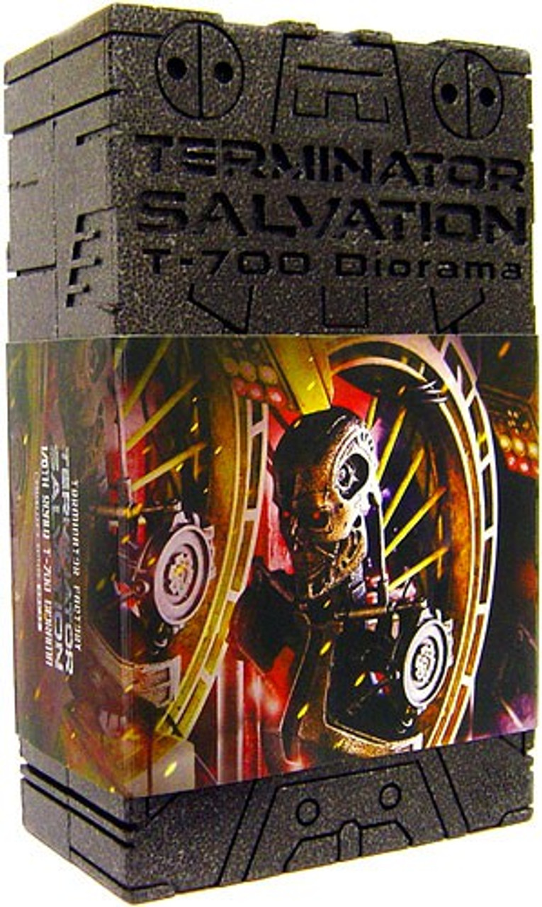 Terminator Salvation T-700 Diorama 1/6 Collectible Figure