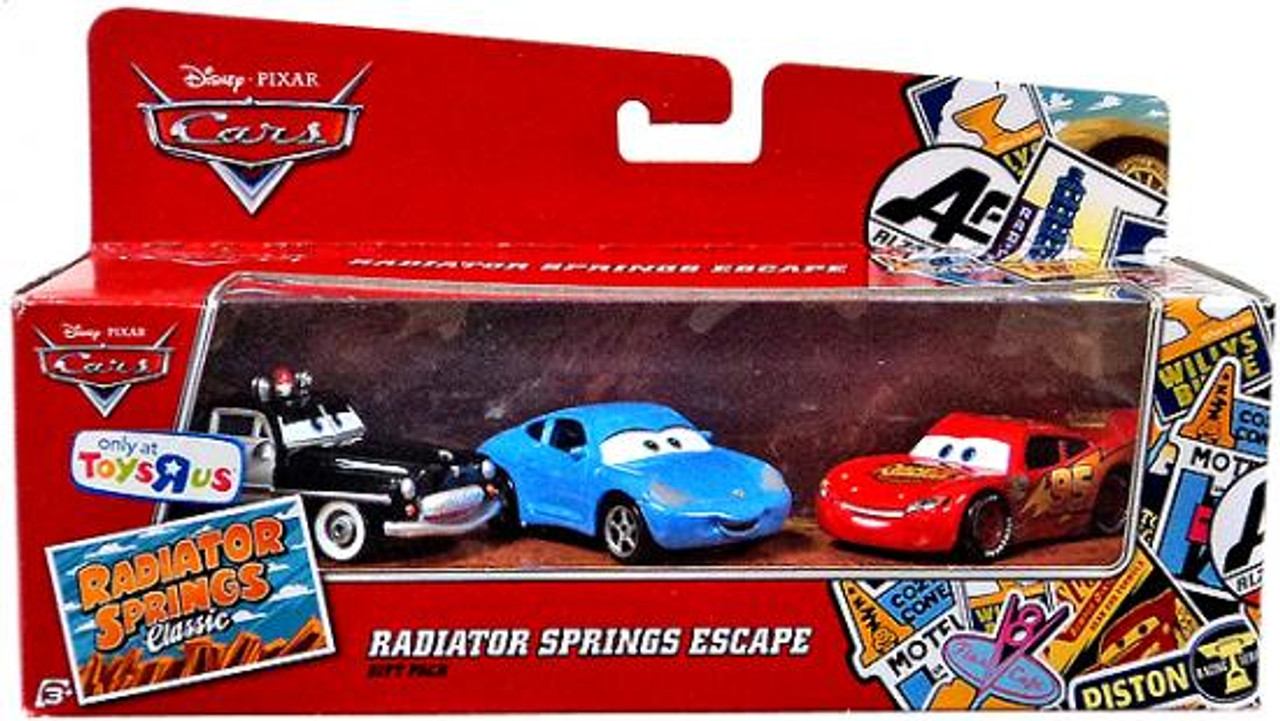 Disney Cars Radiator Springs Classic Radiator Springs Escape Gift Pack Exclusive Diecast Car Set
