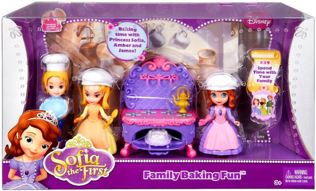 Disney Sofia the First Family Baking Fun Playset #39