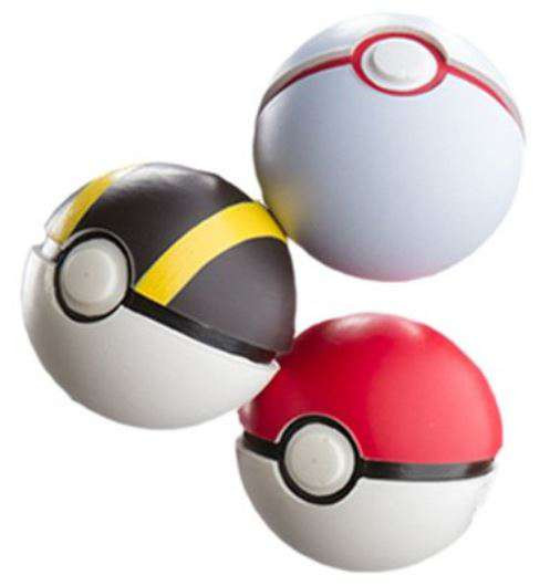 Pokemon Throw n Catch Poke Ball 3Pack Roleplay Toy Ultra Ball, Poke