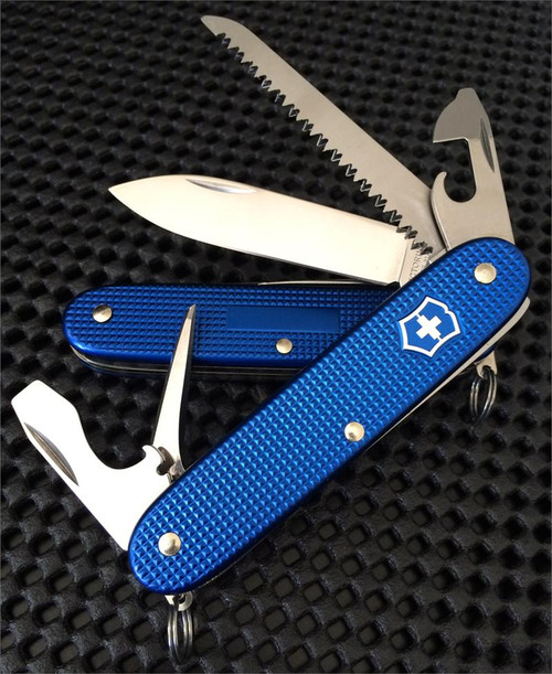 Victorinox Swiss Army 0.8241.22R Farmer 93mm (3.66") Blue ...