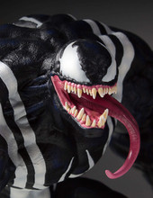 Venom Collectors Gallery Statue Thumbnail 3