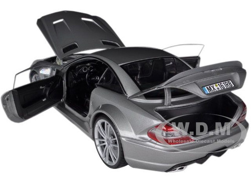 Mercedes SL65 AMG Black Series (R230) Grey 1/18 Diecast