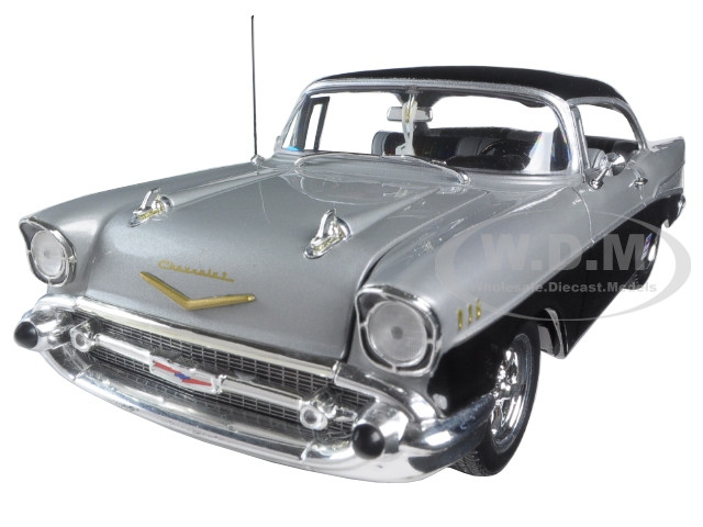 Carquest 1957 Chevrolet Bel Air Black Wtih Silver 1 25