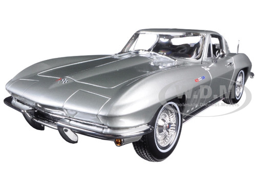 Maisto 1965 chevrolet corvette special sales edition