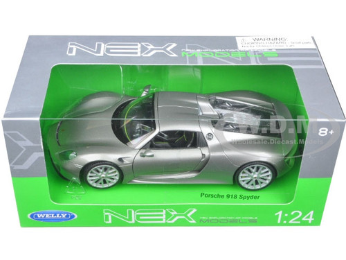 Porsche 918 Spyder Silver Closed Roof 1/24 Diecast Model Car Welly
