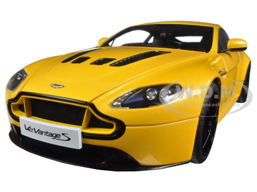 aston martin v8 vantage diecast model