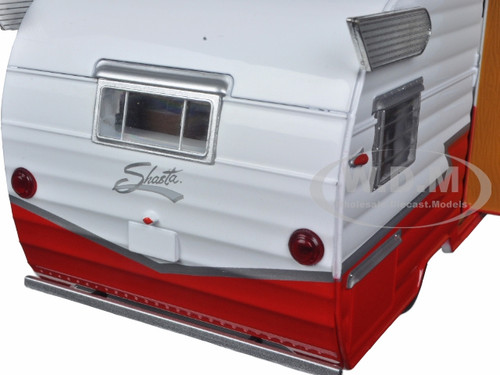 SHASTA 15/' AIRFLYTE CAMPER TRAILER RED 1//24 DIECAST MODEL BY GREENLIGHT 18225