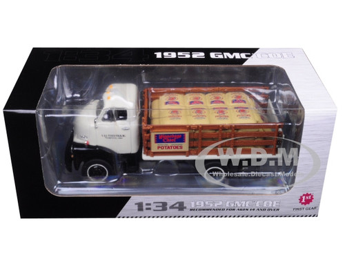 1952 GMC Half Rack Stake Truck 1/34スケール 1/34 1952 GMC COE Stake Truck with Sack Load, K. & B. Potato Farms