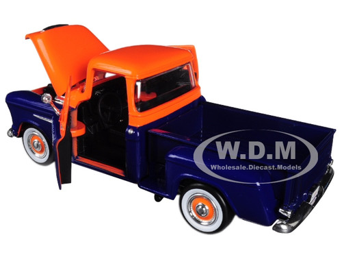 1955 Chevrolet 5100 Stepside Pickup Truck Gulf Dark Blue Orange 1/24  Diecast Model Car Motormax 79651