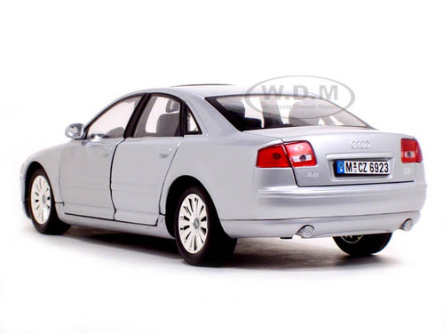 2004 Audi A8 Silver 1/18 Diecast Model Car by Motormax