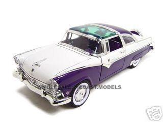 Road Signature 94202 1955 Ford Crown Victoria Red 1//43 Diecast Model Car