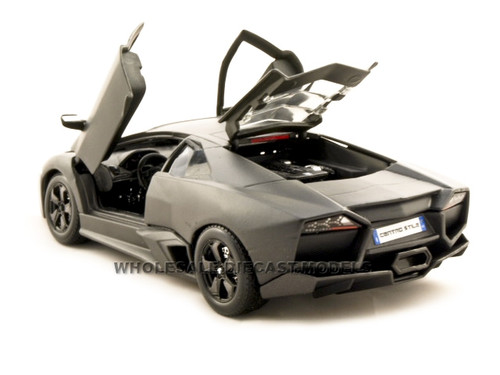 Amazon.com: Bburago Lamborghini Reventon 1:24 Scale : Arts