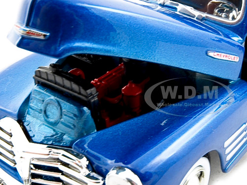 1948 Chevrolet Aerosedan Fleetline Blue 1/24 Diecast Model Car by Motormax