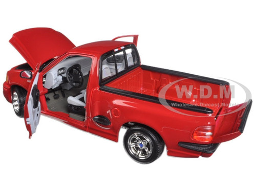 FORD SVT F-150 LIGHTNING PICKUP RED 1/21 DIECAST MODEL BY MAISTO
