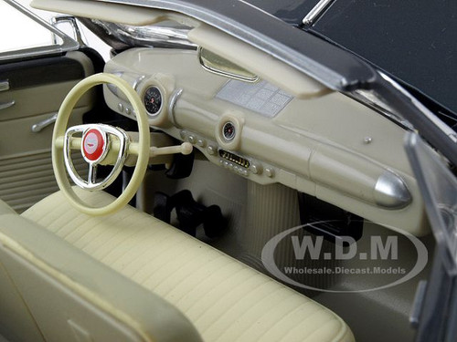1949 Ford Convertible Gray 1/18 Diecast Model Car Maisto 31682