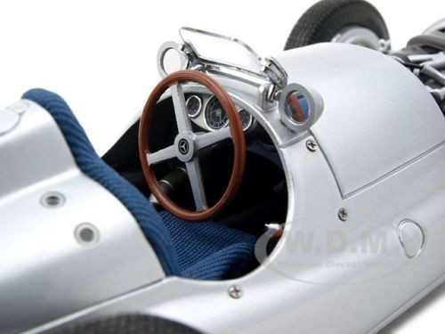 ミニカー CMC 1/18 MERCEDES W165 1939 1/18 CMC 1939 Mercedes Benz W165 Silver 🤝ALSO OPEN FOR