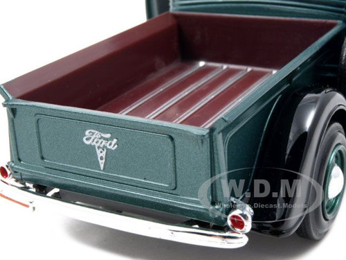 1937 Ford Pickup Truck Green 1/24 Diecast Car Model Motormax