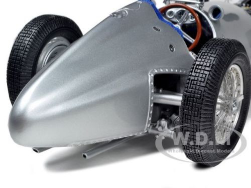 1938 Mercedes W 154 Silver 1/18 Diecast Car Model CMC 025